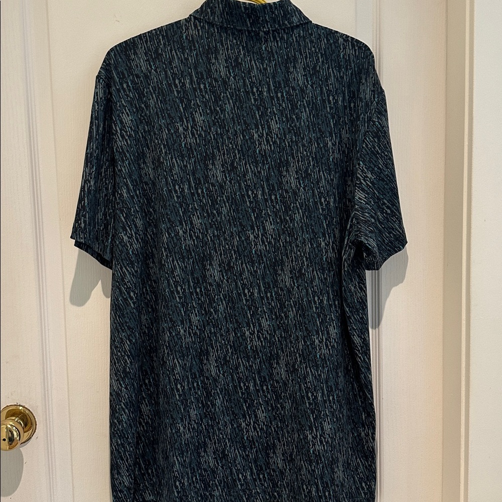 Nwt. Men Matrix button front - Picture 5 of 5